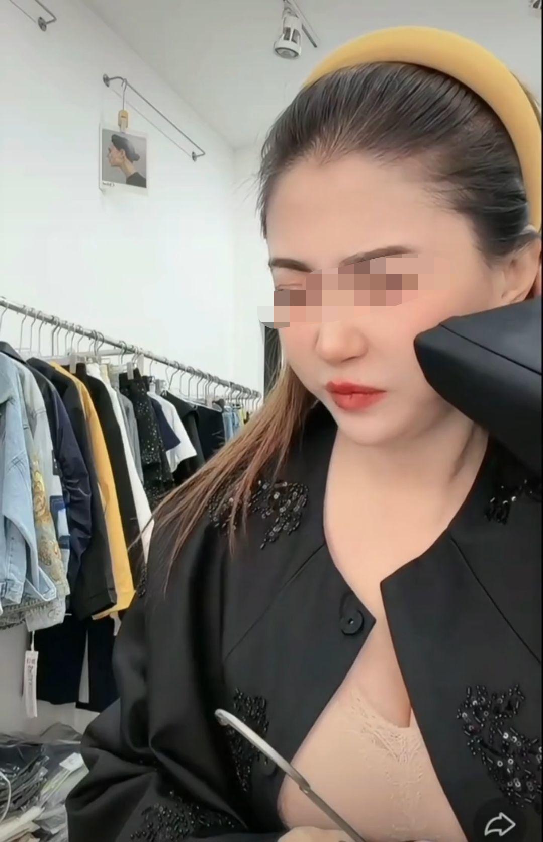 39岁山西网红“王炸姐”直播时突然大喊“难受”，脑干出血送医抢救仍不幸离世，义工协会会长：她参加公益活动已有七八年